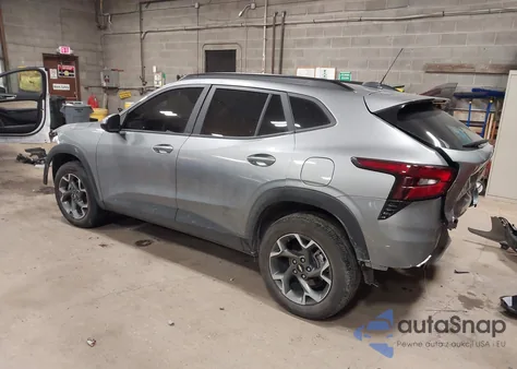 2025 Chevrolet Trax Fwd Lt z USA, uszkodzony, nr VIN KL77LHEP6SC011805